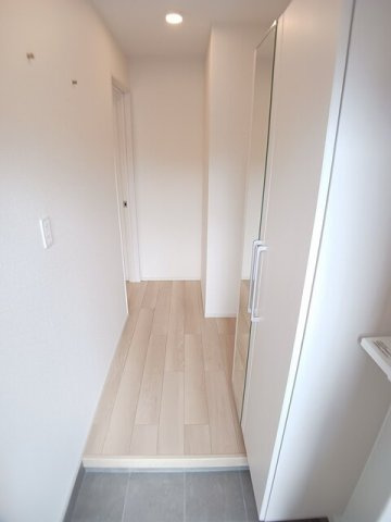 アゴーラ　Ｂ棟の玄関