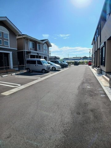 ベル・クールⅡの駐車場