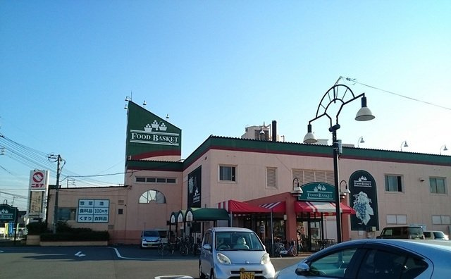 マーヴェラスＢの周辺|ニシナ西阿知店まで900m