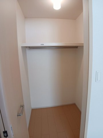 レジデンス　サキ　Ａの収納