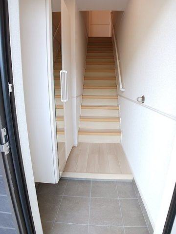 アイリス　パディの玄関
