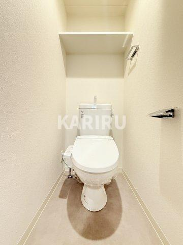 プレサンスOSAKA東中本エシデルのトイレ