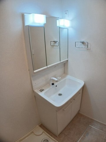 サンフラット乙島Ｂ棟の洗面所