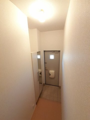 ミキハウスⅡＢの玄関