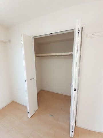 エル　ヴィータ　倉敷・Ａの収納