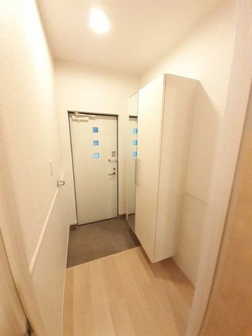 ピッツィカートⅠの玄関