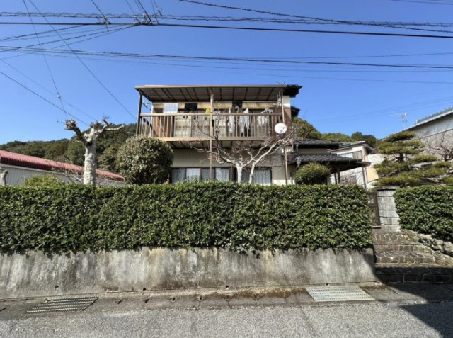 香南市野市町大谷　中古一戸建ての外観|落ち着いた雰囲気で飽きの来ない佇まいです