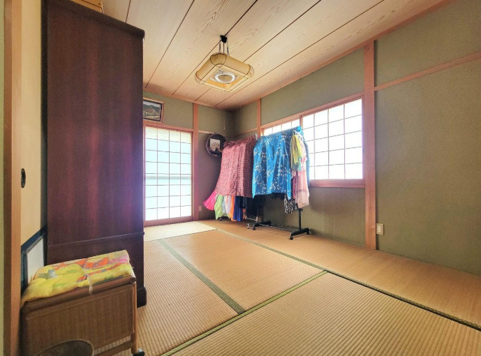 香南市野市町大谷　中古一戸建ての和室|落ち着いた雰囲気の和室は客間や寝室にもおすすめ