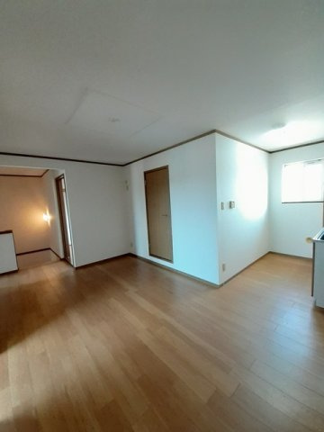 トゥ－・ル・モンドＡの居間・リビング