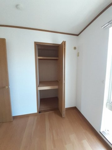 トゥ－・ル・モンドＡの収納