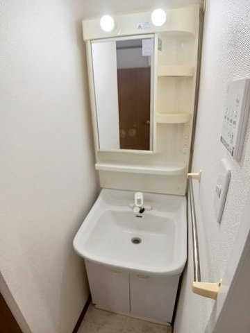 エクセレントパレス中原の洗面所