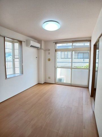 アクセス吉岡Ａの内装
