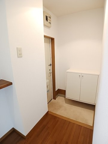 アクセス吉岡Ａの玄関