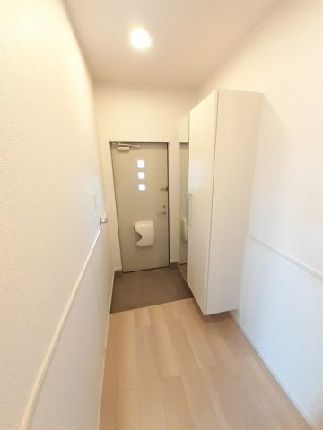 ルミエール・Ｋの玄関
