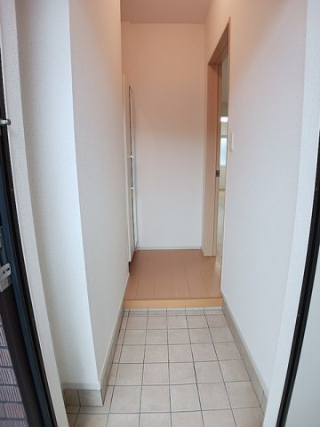 ミキハウスⅡＢの玄関
