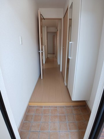 ウインダムヒルズⅡ　Ａの玄関