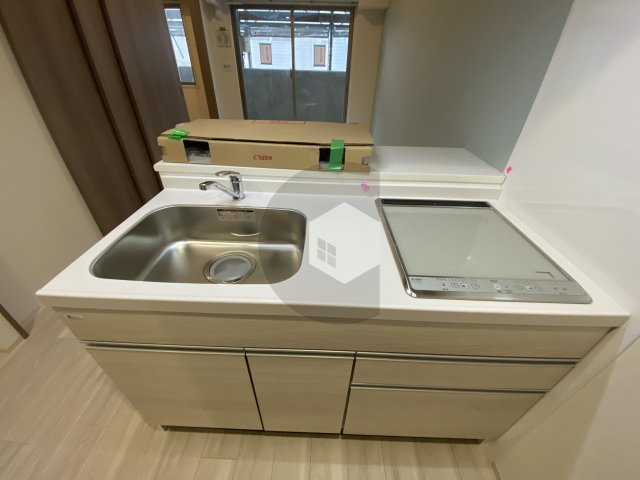 ファステート東大阪バレーナのキッチン