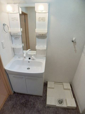 サンフラワーＫの洗面所