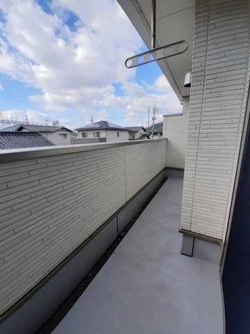 メゾンソレイユ亀島第２公園前Ｂのバルコニー