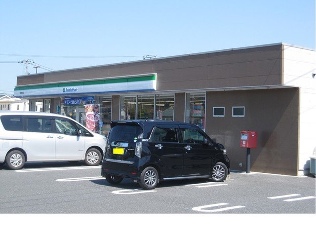 トップラインＢの周辺|ファミリーマート新倉敷北店まで250m