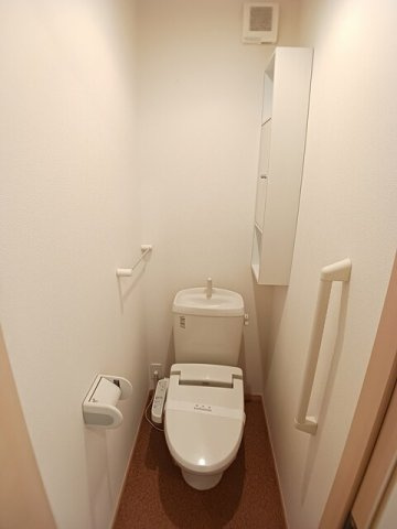 メゾンソレイユ　Ｖのトイレ