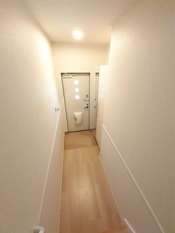 オーブ・プロムナードⅡの玄関