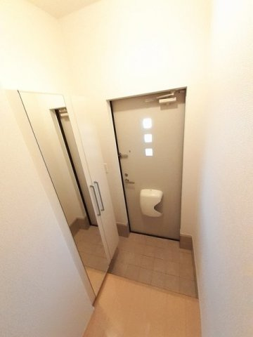 アミーコ　カーサの玄関