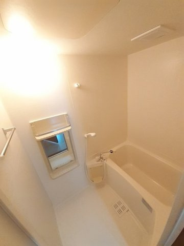 メゾンメールＢの浴室