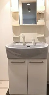 【独立洗面台】