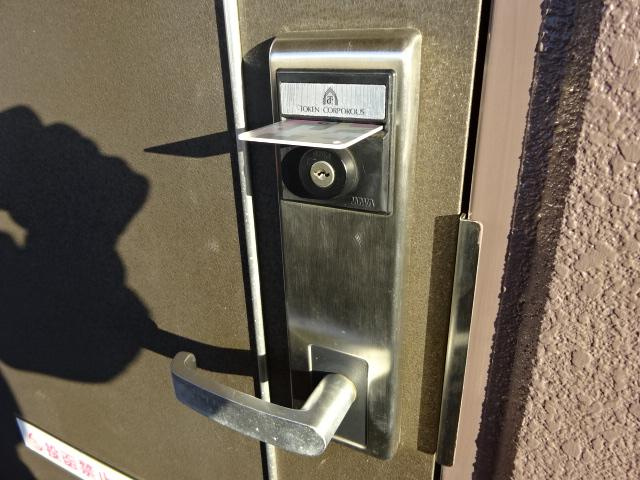 サンコート窪津の内装|カードキー
