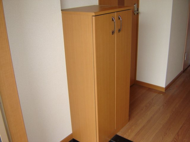 コーポウインクルの収納|下駄箱（イメージ）
