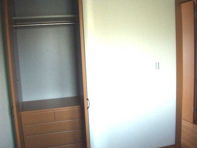 コーポウインクルの収納|クローゼット