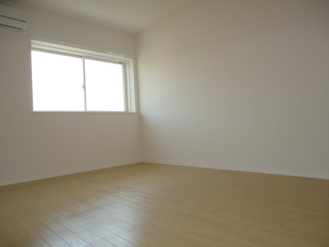 ベィビー　コートの内装|室内（イメージ）