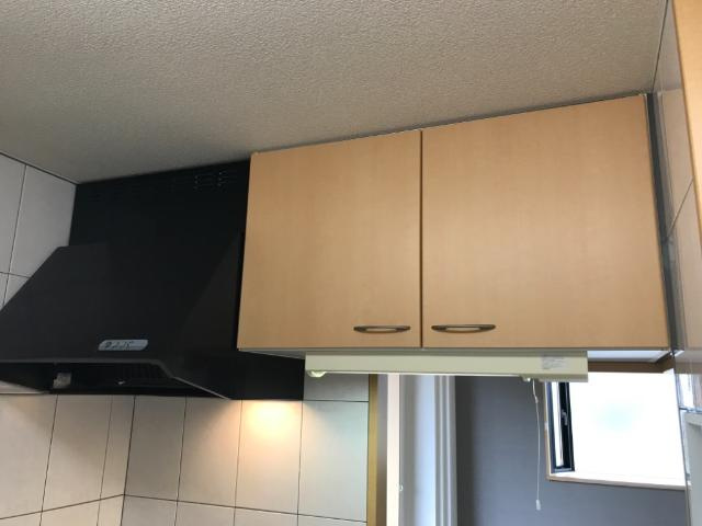 サンテ・フルールのキッチン|上部収納