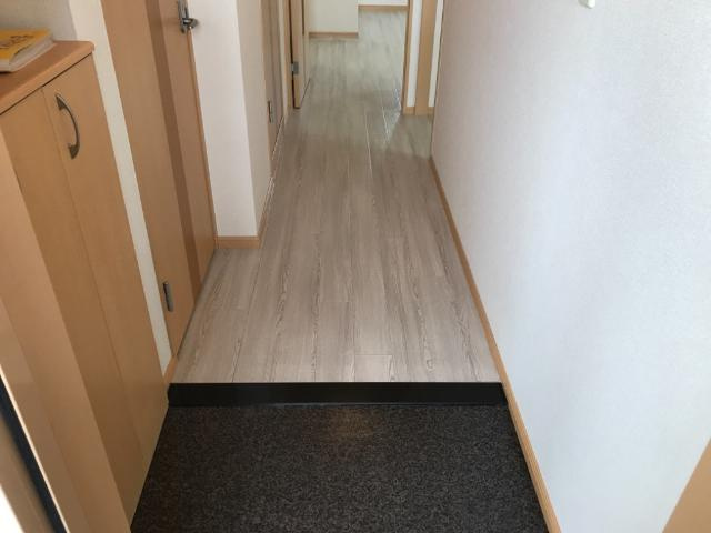 サンテ・フルールの玄関|玄関