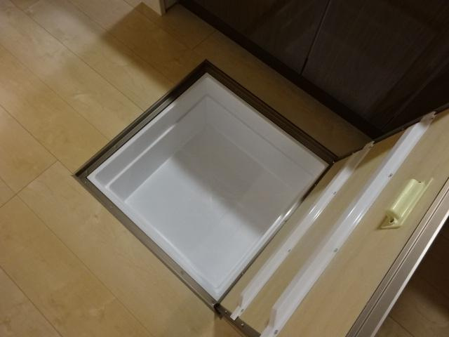 ルピナスの収納|床下収納