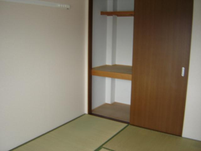 エルグランディールⅡの内装|和室（イメージ）