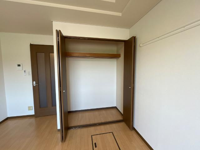 ロイヤルメイセスの収納|クローゼット