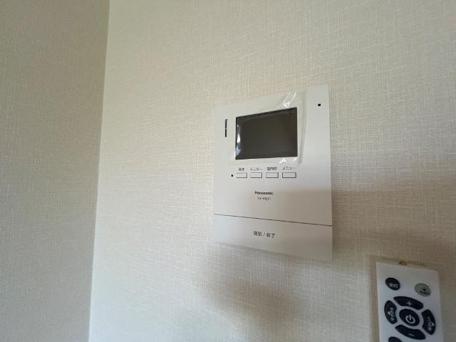 ロイヤルメイセスの内装|カメラ付インターホン