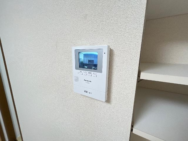 フラワーバスケットの内装|カメラ付インターホン