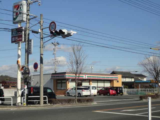 ラピュタパレスの周辺|セブンイレブン真備川辺店まで132ｍ