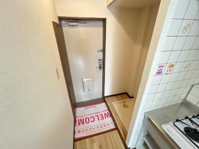 倉敷市羽島のアパートの玄関|玄関