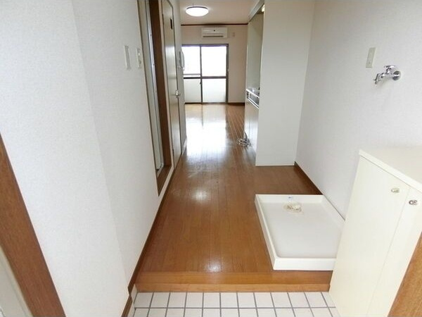 ラルーチェ若宮の内装