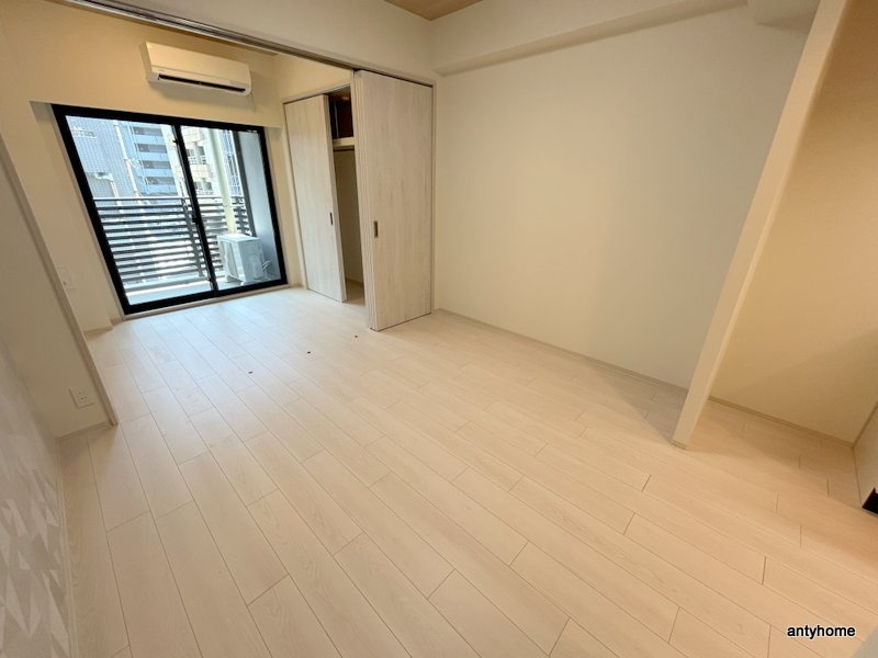 ArtizA瓦屋町Ⅰ　仲介手数料無料の居間・リビング