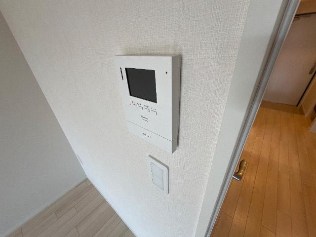 ディアコート中畝の内装|カメラ付インターホン