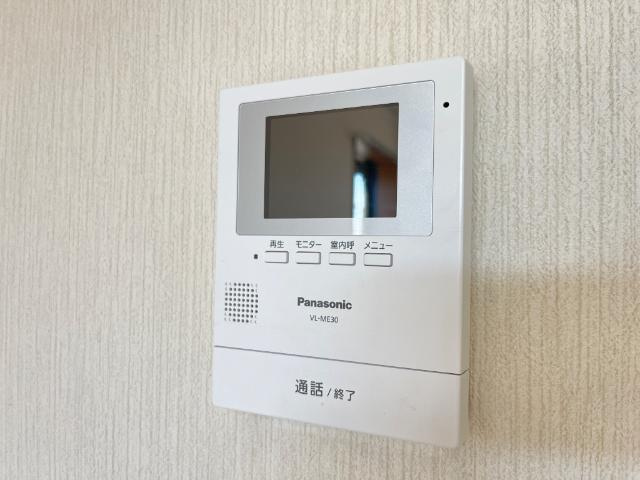 アムールパレスⅡの内装|カメラ付インターホン