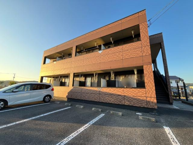 グリーンパレスⅢの駐車場