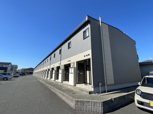 レオパレスクレールアヴェニールの外観