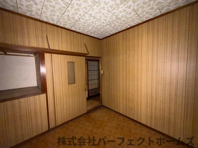 北中振1丁目戸建の洋室|コンパクトで使いやすい洋室です
