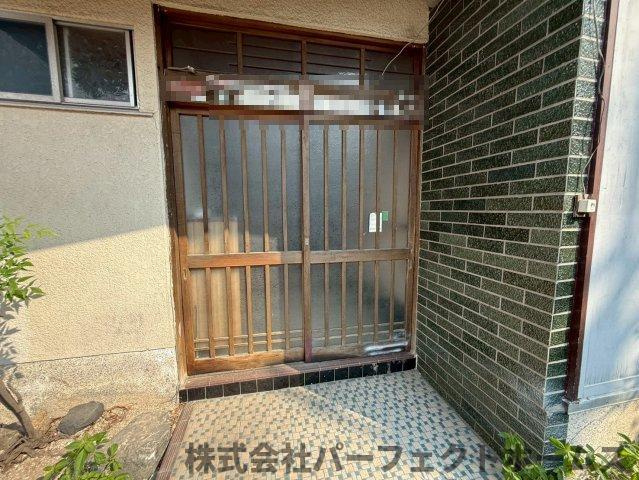 北中振1丁目戸建の玄関|落ち着いた玄関です